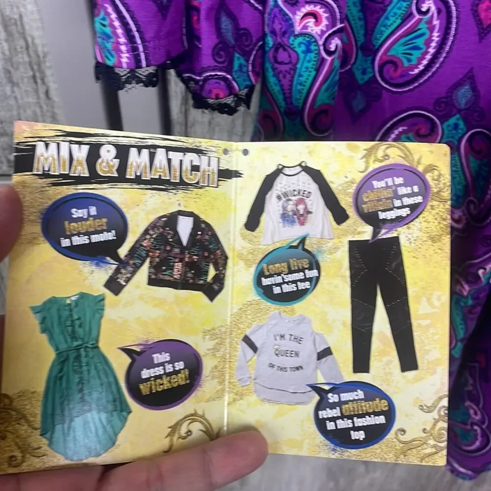 New! Disney’s D-signed Decedents 2  costume/dress girl’s L(14/16)